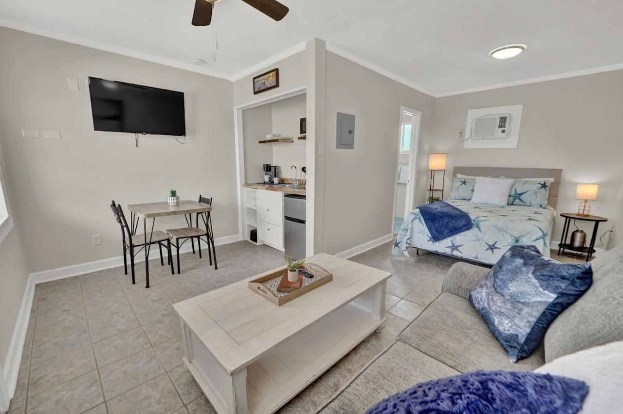 Sea Foam Suites Lower Grand Lagoon 外观 照片